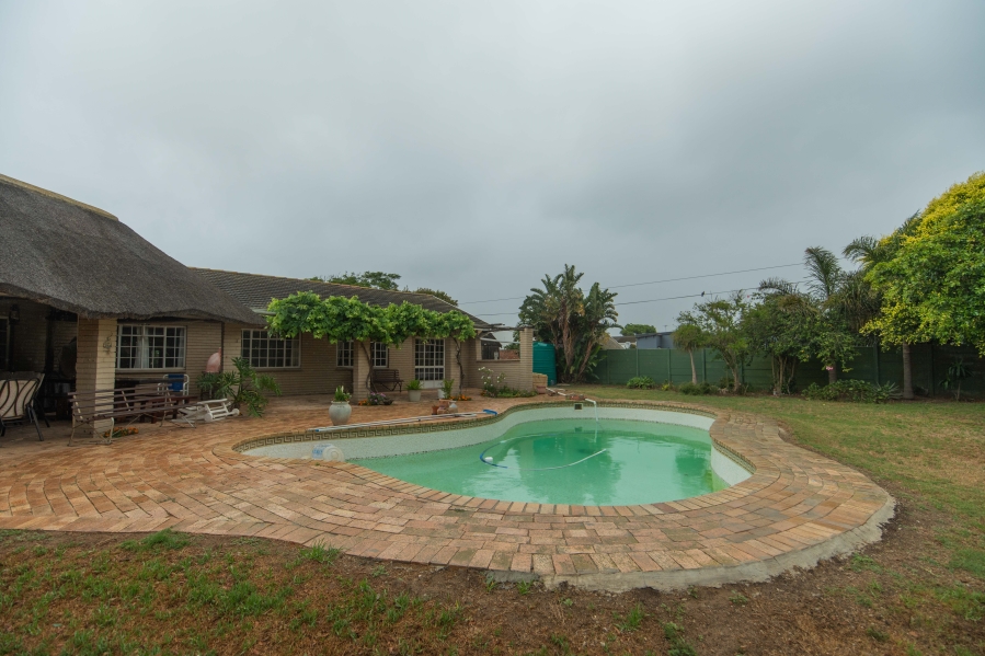 4 Bedroom Property for Sale in Amsterdamhoek Eastern Cape